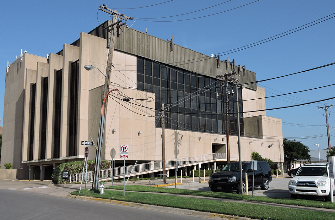 Hilltop Plaza Before Picture