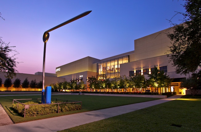NorthPark Center Mall: A Shopping, Art, and Cultural Oasis in
